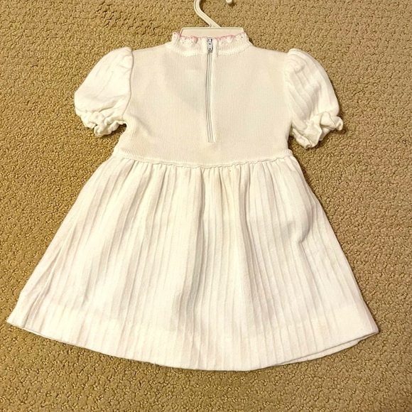Little World Vintage 18 Month Short Sleeve White Sweater Dress - Picture 2 of 4